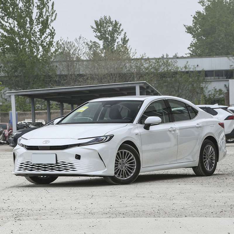 Toyota Camry Hybrid Elektrik Sedan