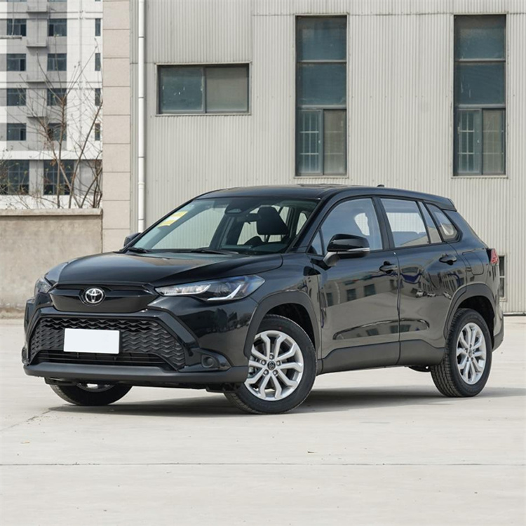 Toyota Frondlander Benzin SUV
